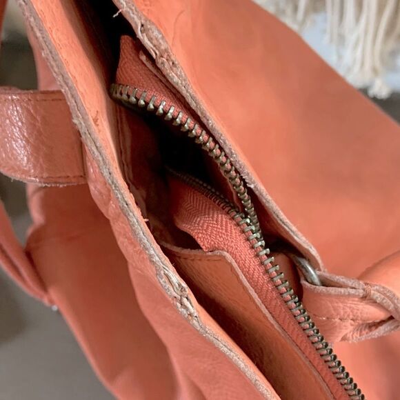 FREE PEOPLE Leslie Leather Tote Tiger Red Bag - Picture 13 of 16